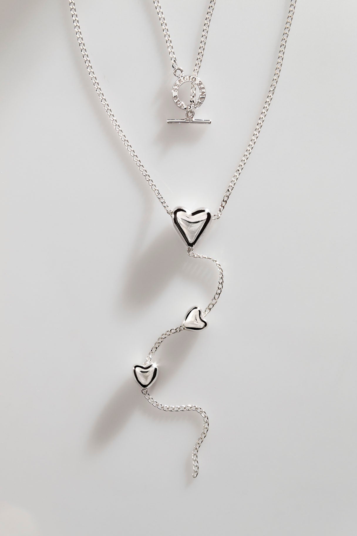 Bows of love necklace
